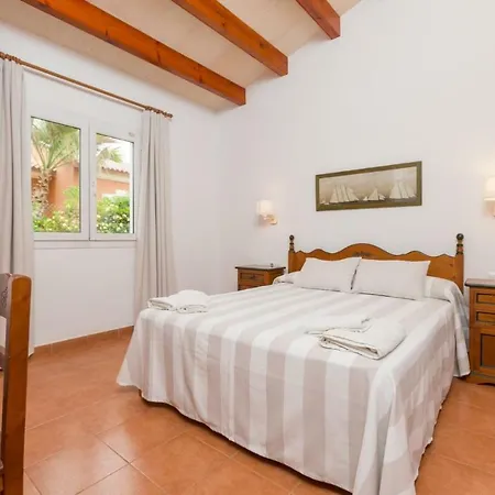 Villa Geranio Cala'N Bosch (Menorca)